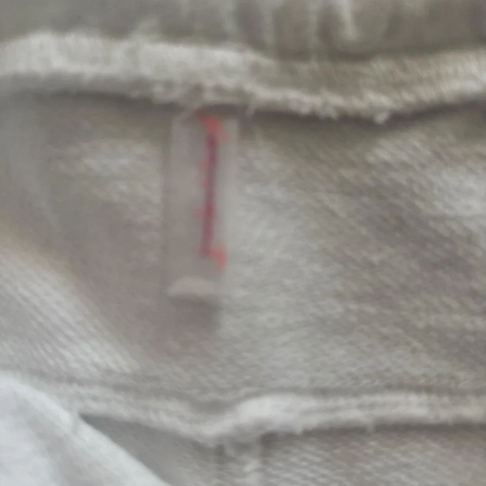 White joggers with pockets #joggers #freepeople #beachvibes - Picture 3 of 4